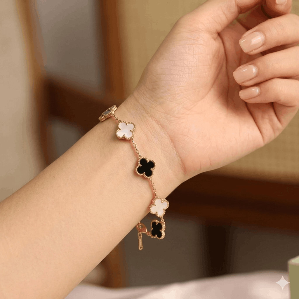 Black and White Clover Bracelet