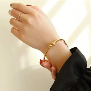Knot Kada Bracelet