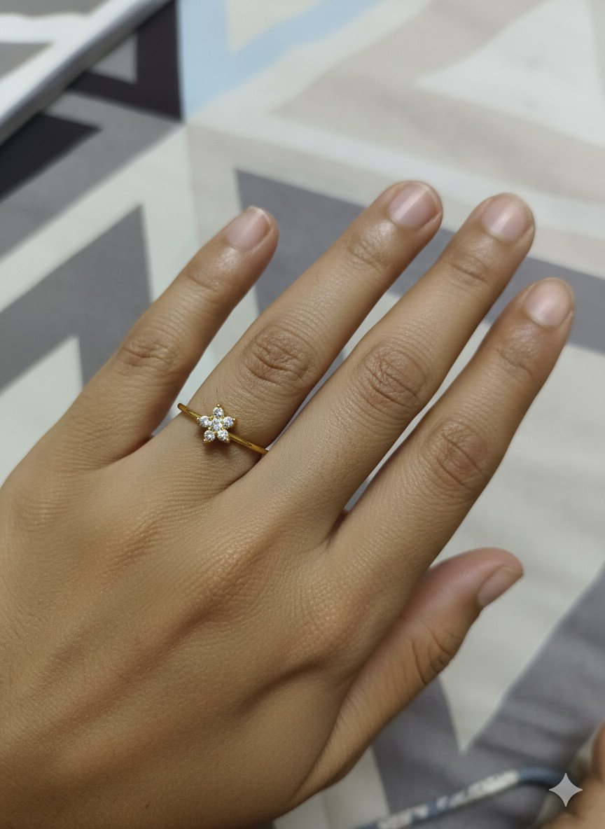 Minimal Blossom Petite Diamond Ring