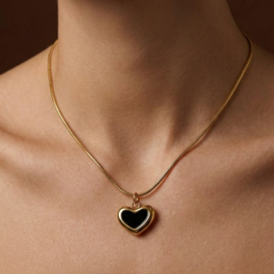 Midnight Love Necklace 🖤