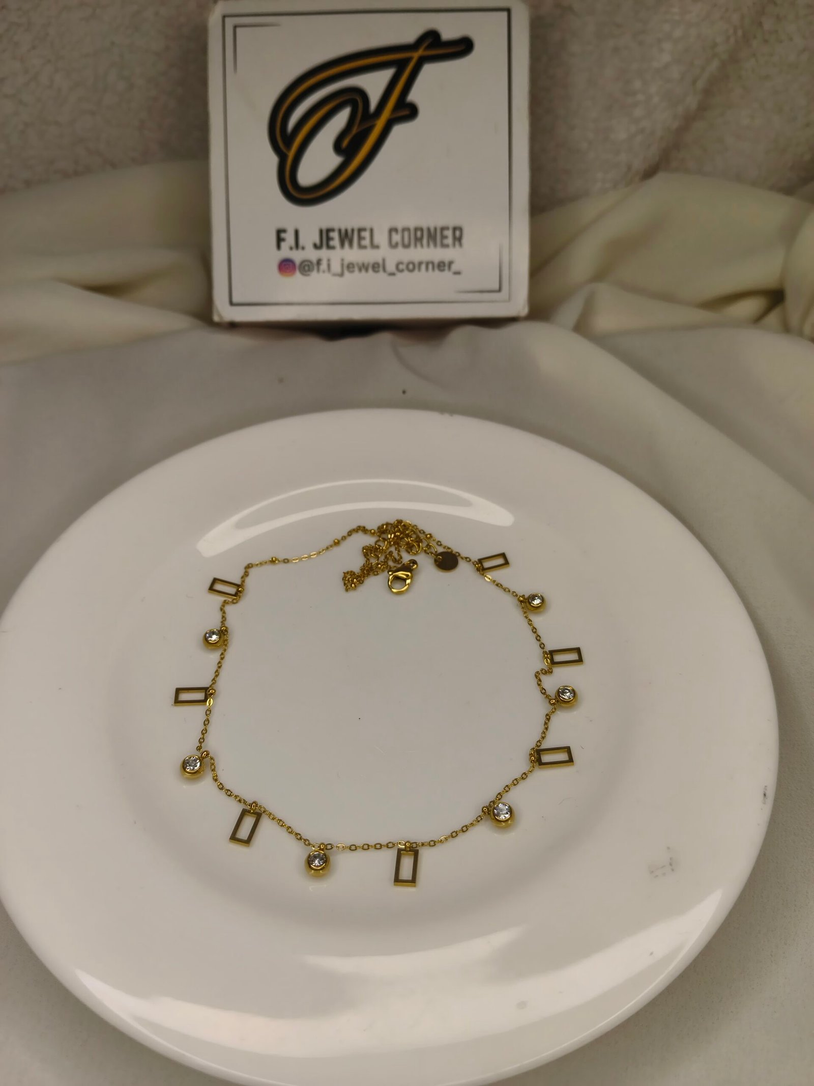 Dainty Geometry Necklace - Image 3