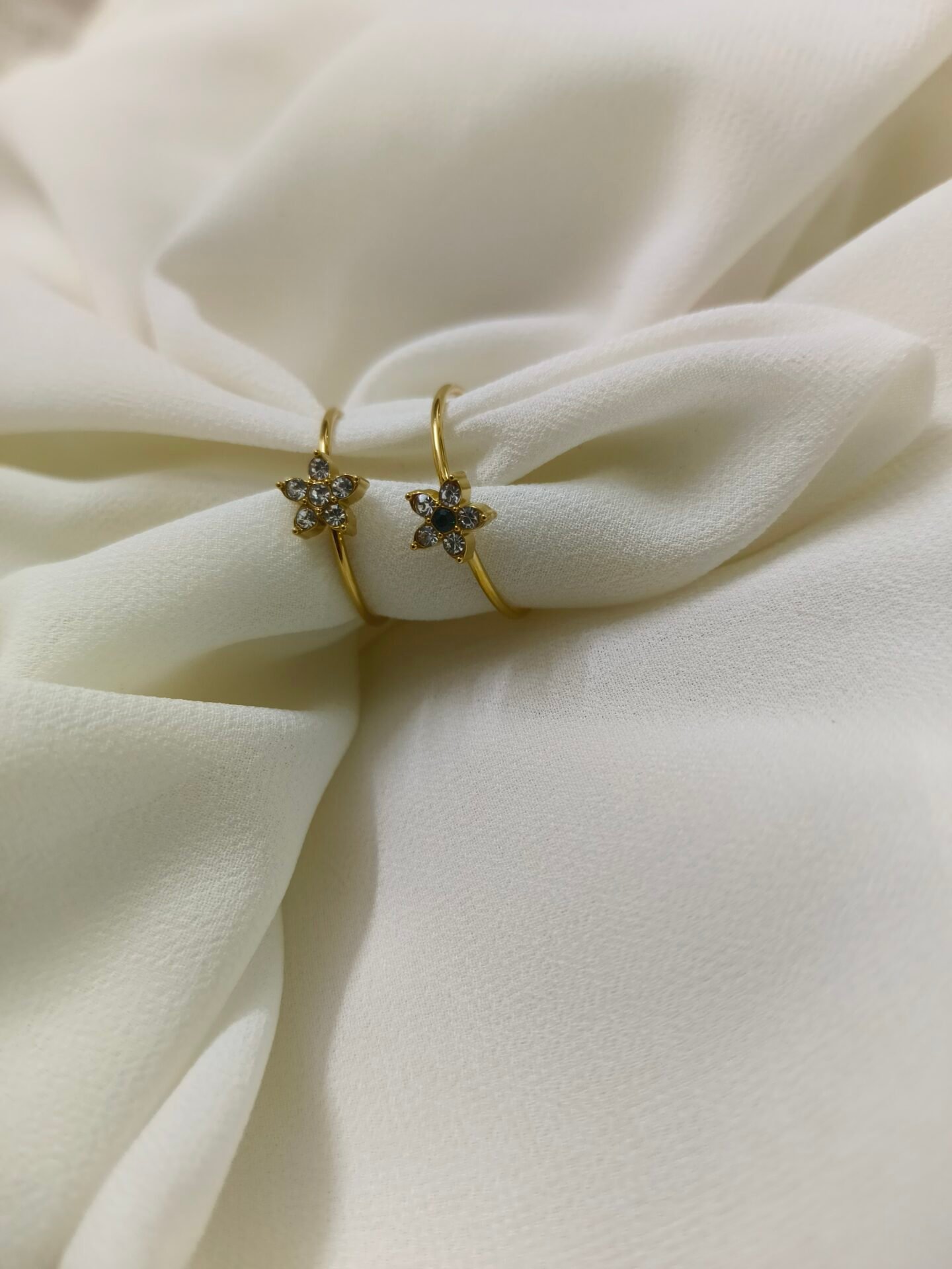 Minimal Blossom Petite Diamond Ring - Image 2