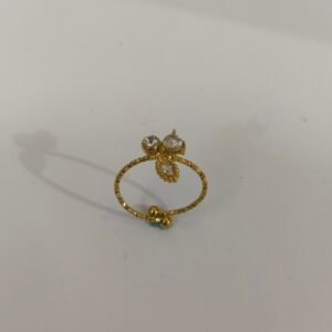 Petal Wrap Ring-White