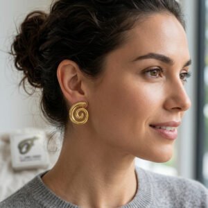Spiral Studs