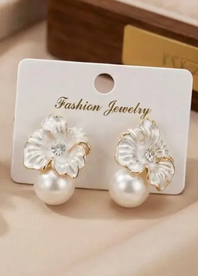 Pearl Bloom Studs - Image 2