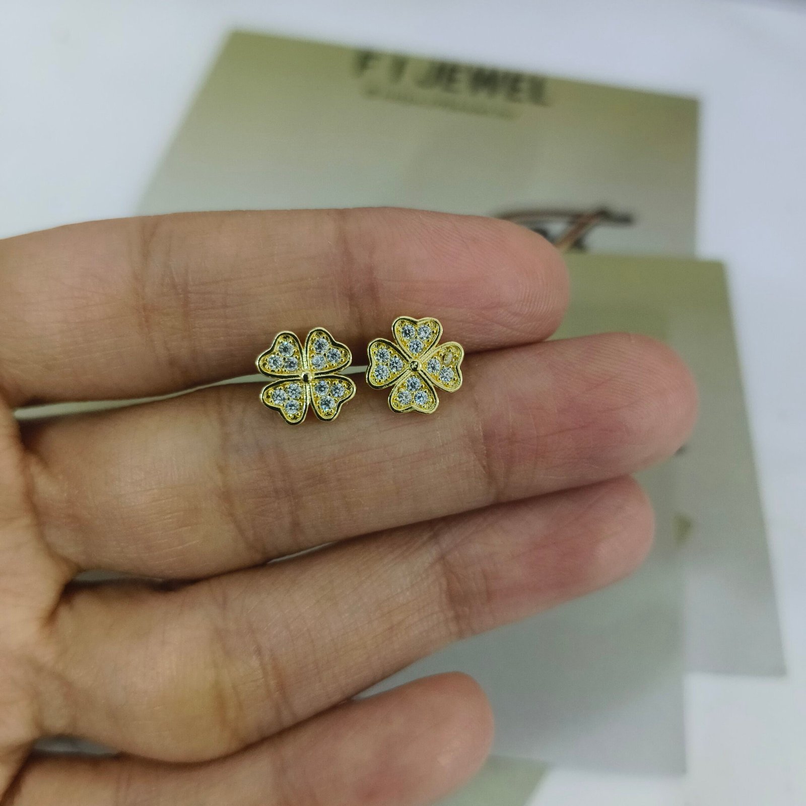 Ball back studs - 45